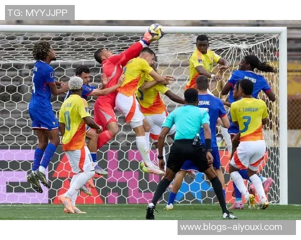 墨西哥U20对决意大利青年队争夺国际足球赛场荣耀